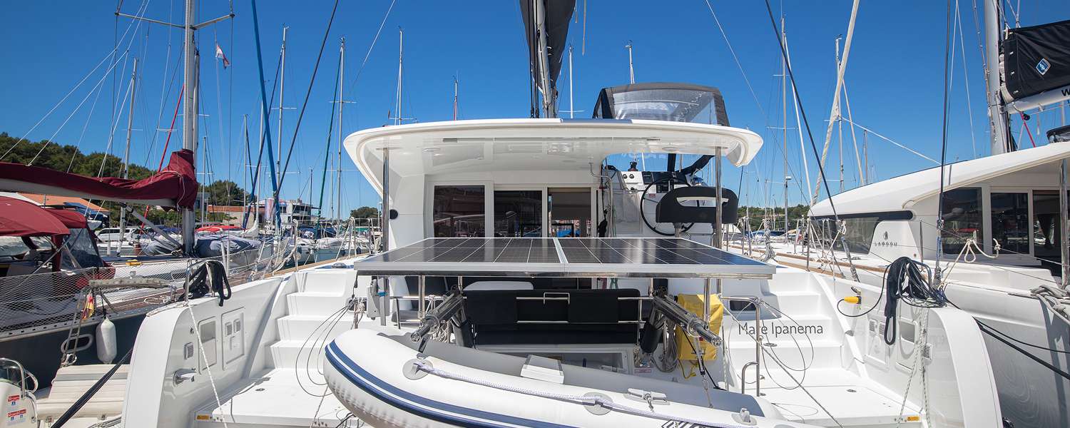 Catamaran Lagoon 40