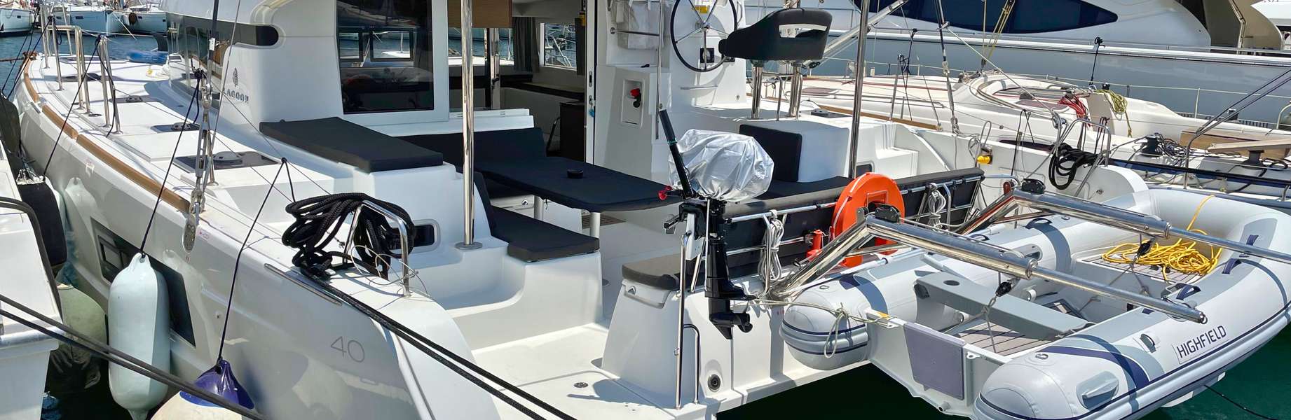 Catamaran Lagoon 40
