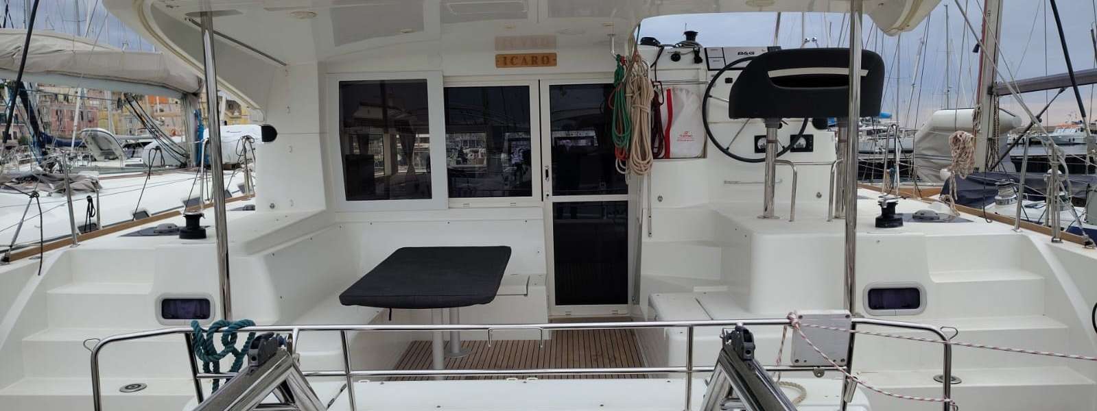 Catamaran Lagoon 40