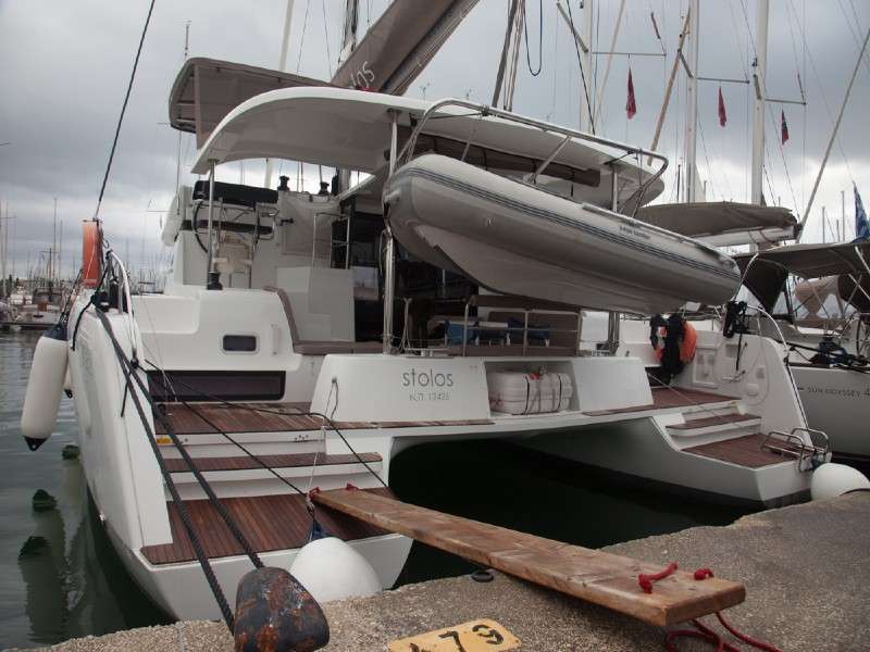 Catamarano Lagoon 42