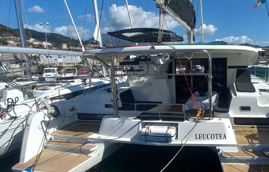 Catamarán Lagoon 42
