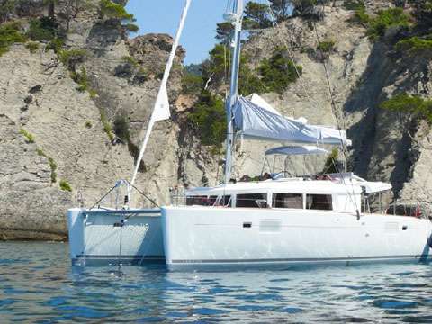 Catamaran Lagoon 42