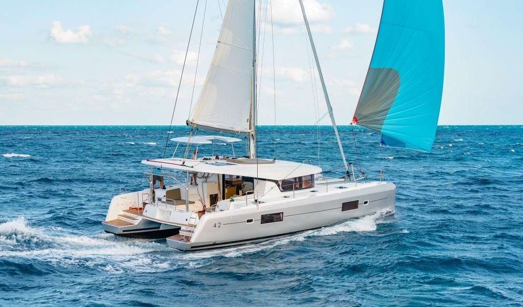 Catamaran Lagoon 42