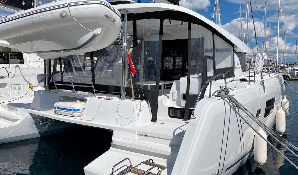 Catamaran Lagoon 42