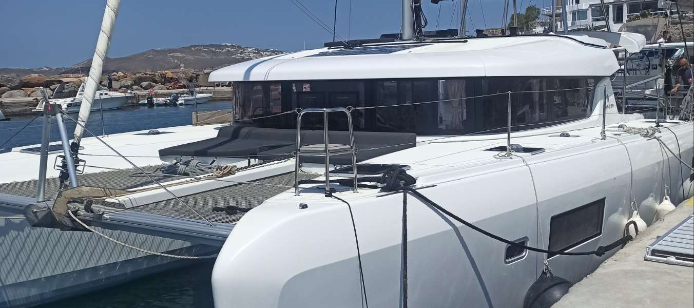 Catamaran Lagoon 42