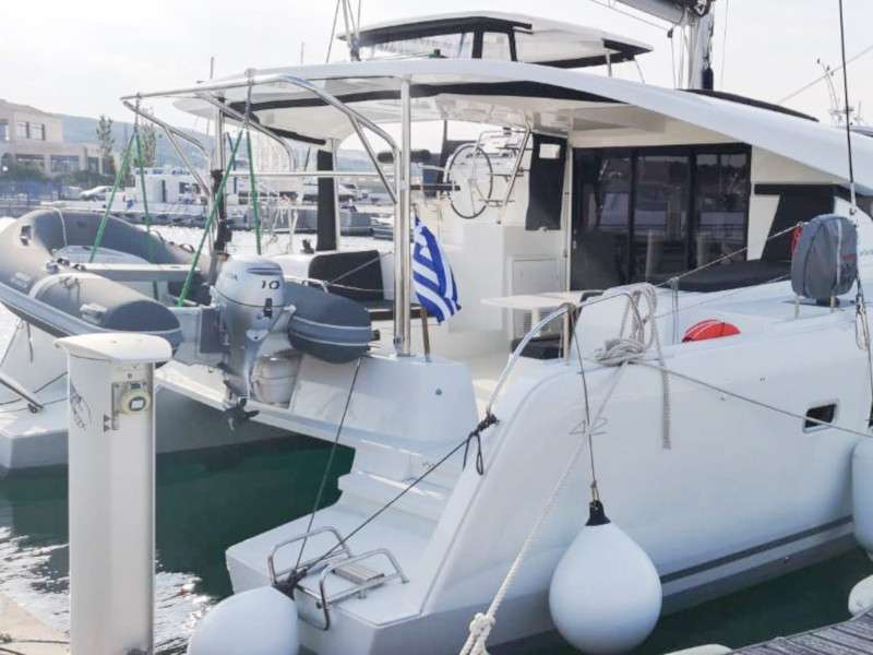 Catamaran Lagoon 42