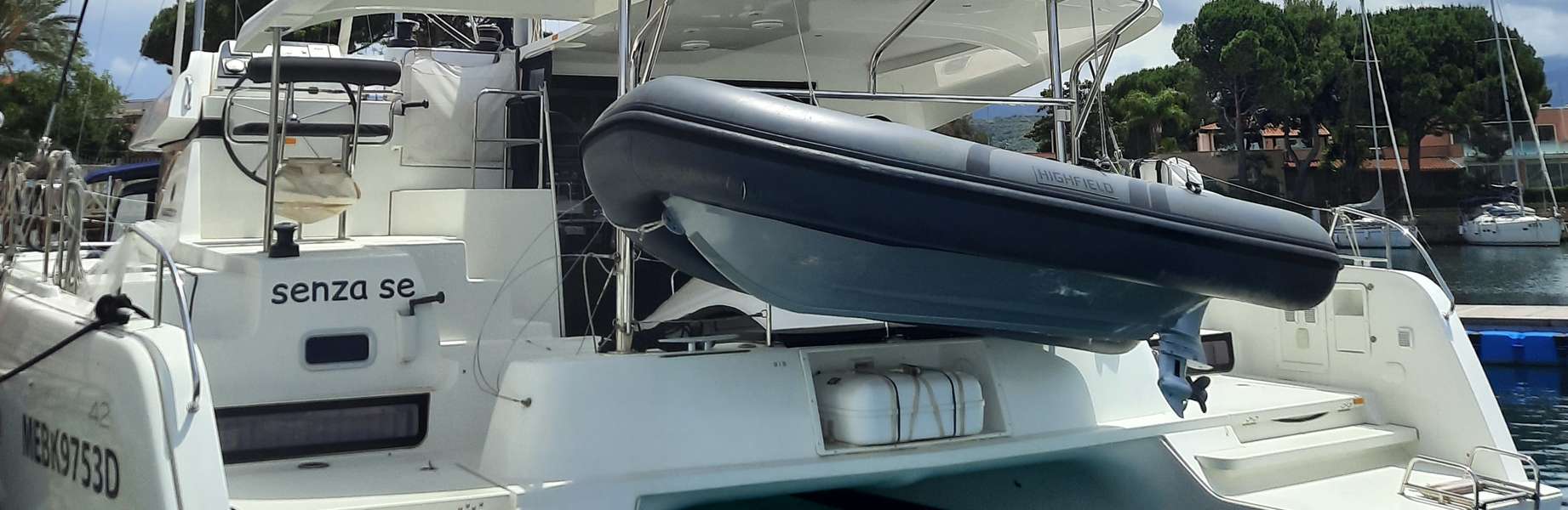 Katamaran Lagoon 42