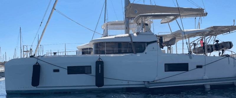 Catamaran Lagoon 42