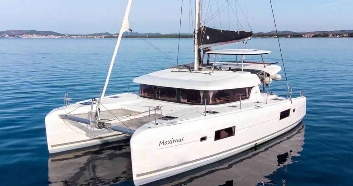 Catamaran Lagoon 42