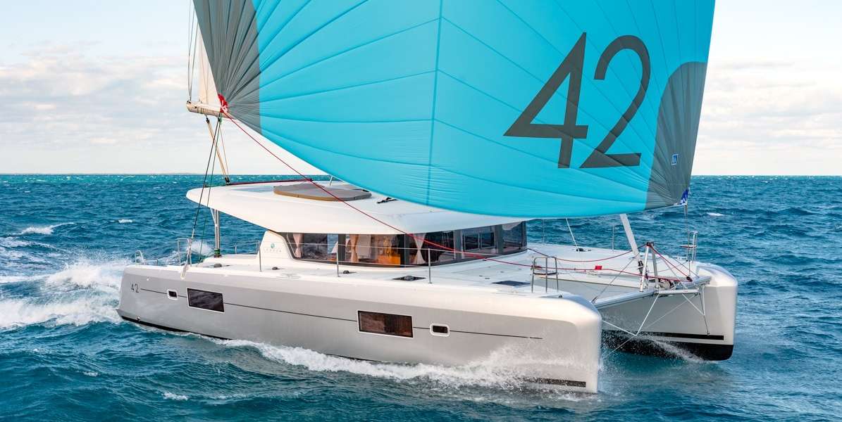 Catamaran Lagoon 42