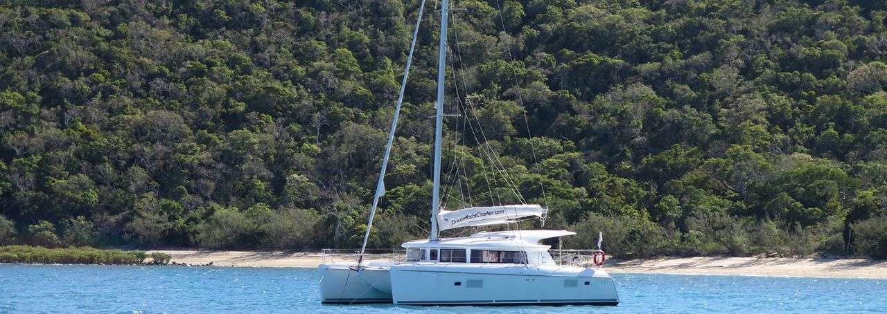 Catamaran Lagoon 421