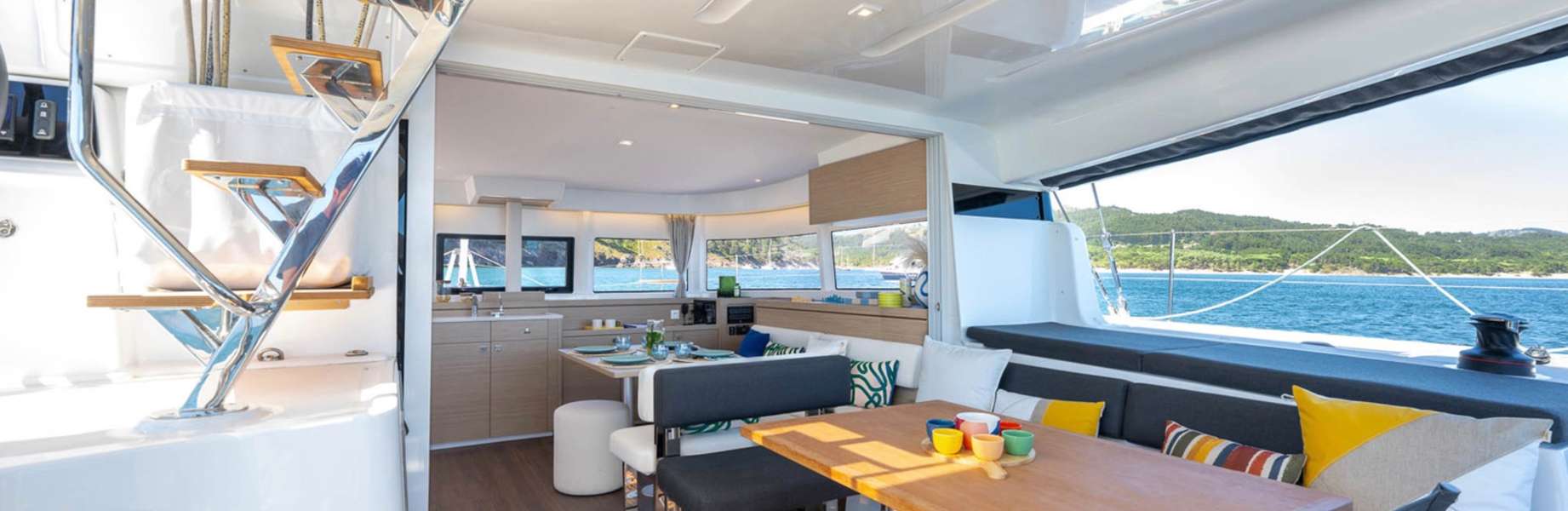 Catamarano Lagoon 43