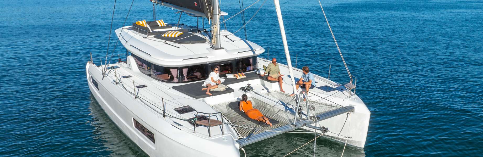 Catamaran Lagoon 43
