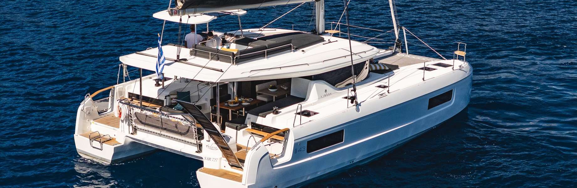 Katamaran Lagoon 43
