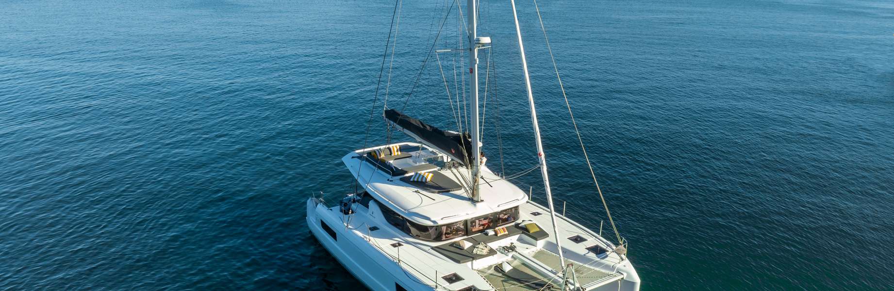 Catamaran Lagoon 43