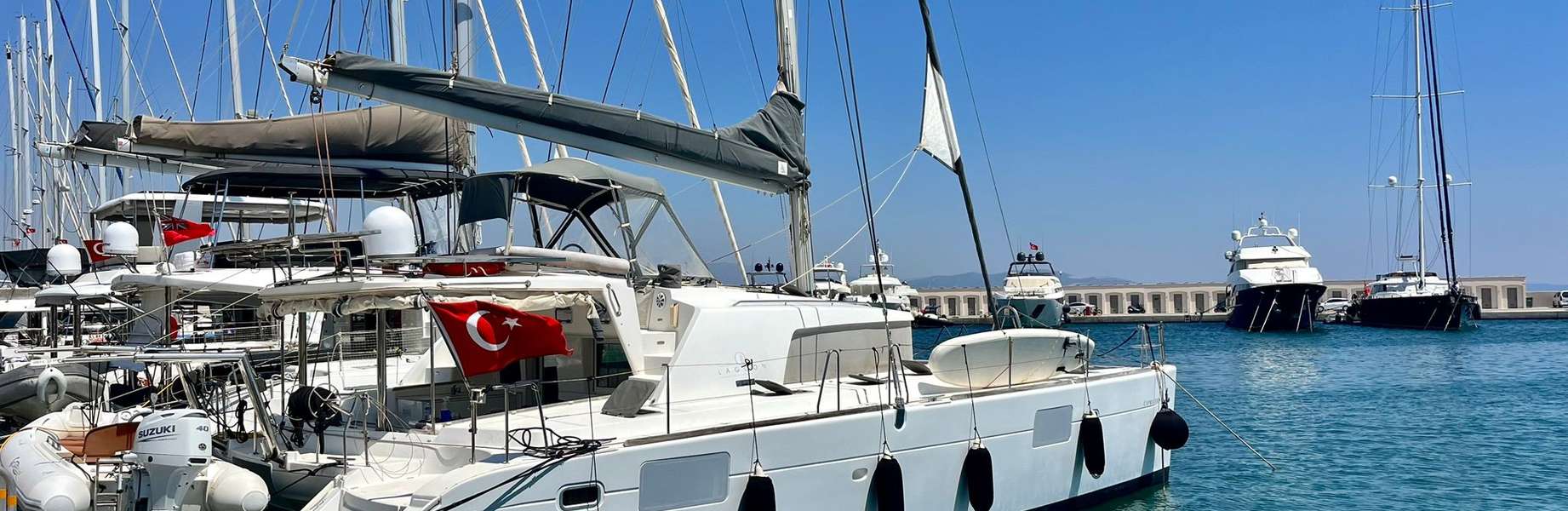 Catamaran Lagoon 440