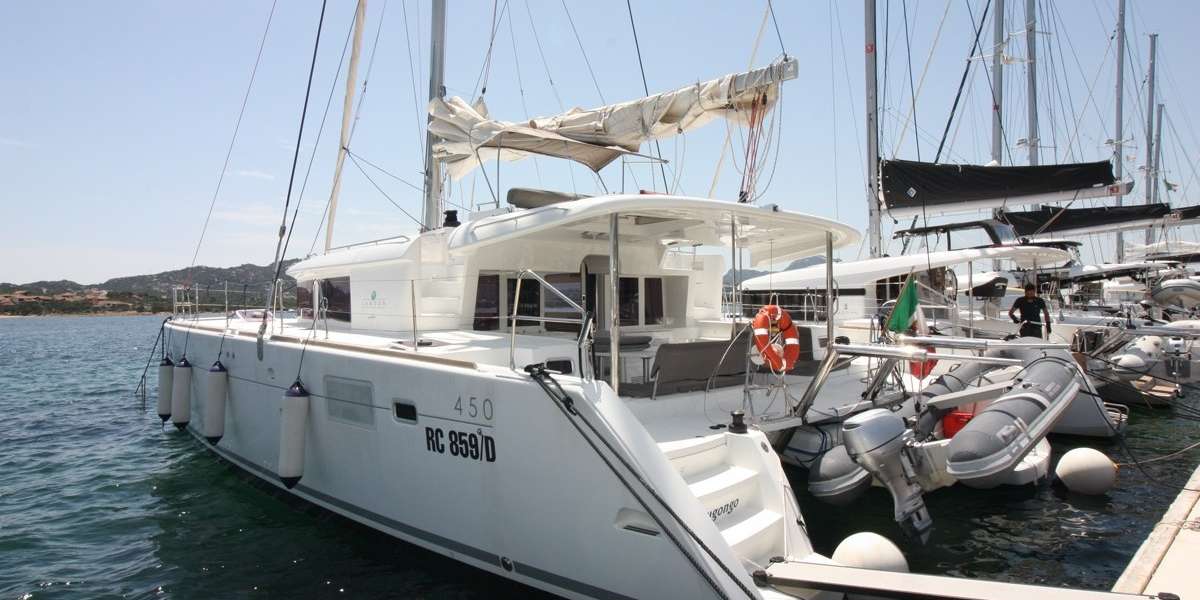 Catamarano Lagoon 450 F
