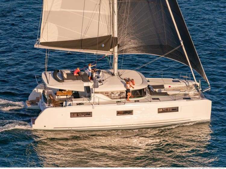 Catamaran Lagoon 46