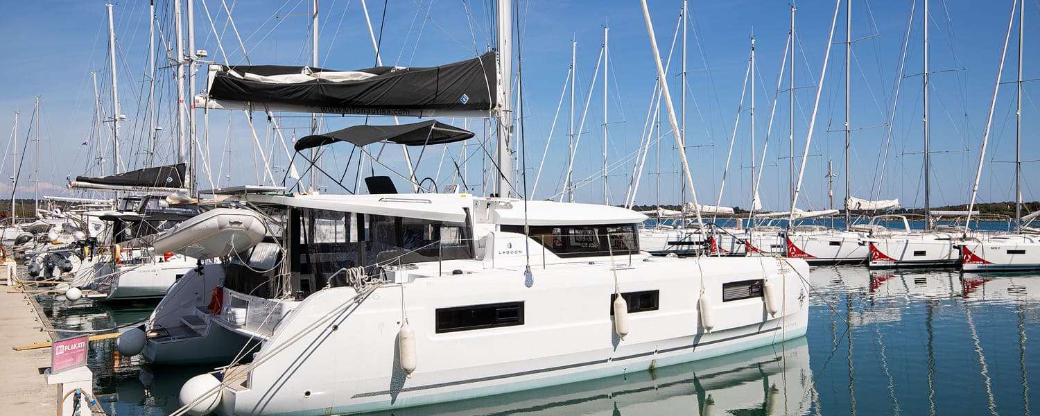 Catamaran Lagoon 46