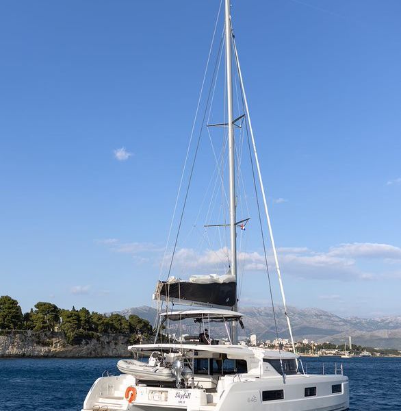 Catamarán Lagoon 46