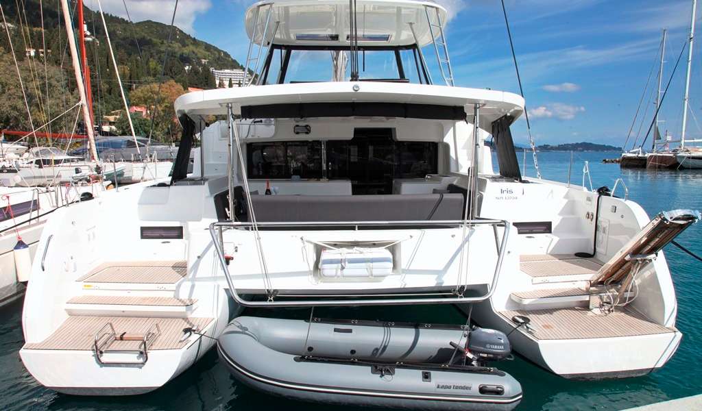 Catamaran Lagoon 46