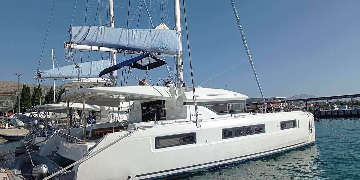 Katamaran Lagoon 50