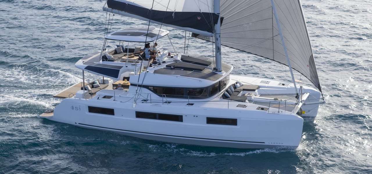 Catamaran Lagoon 51