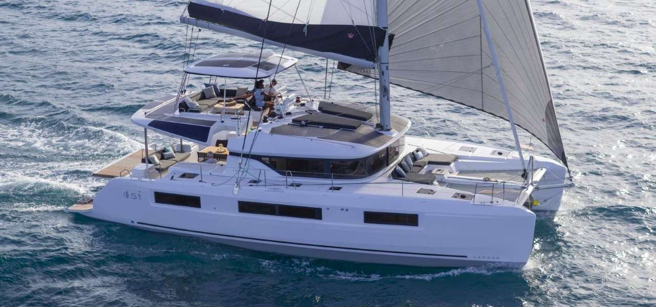 Catamaran Lagoon 51