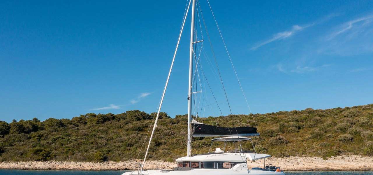 Catamaran Lagoon 51