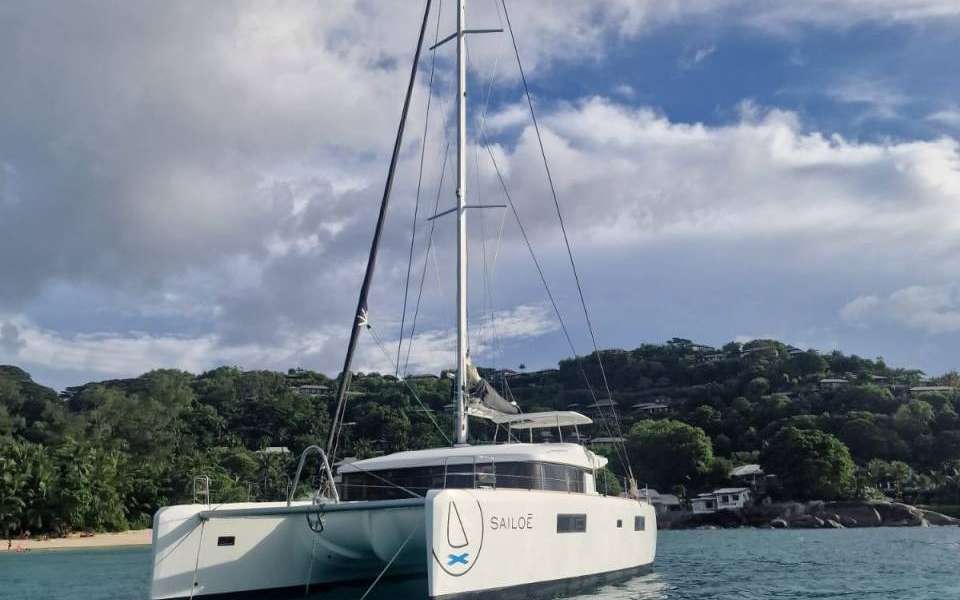 Катамаран Lagoon 52