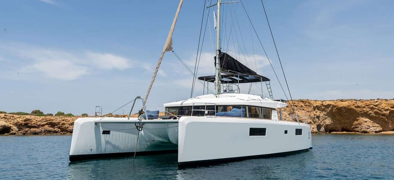 Catamaran Lagoon 52