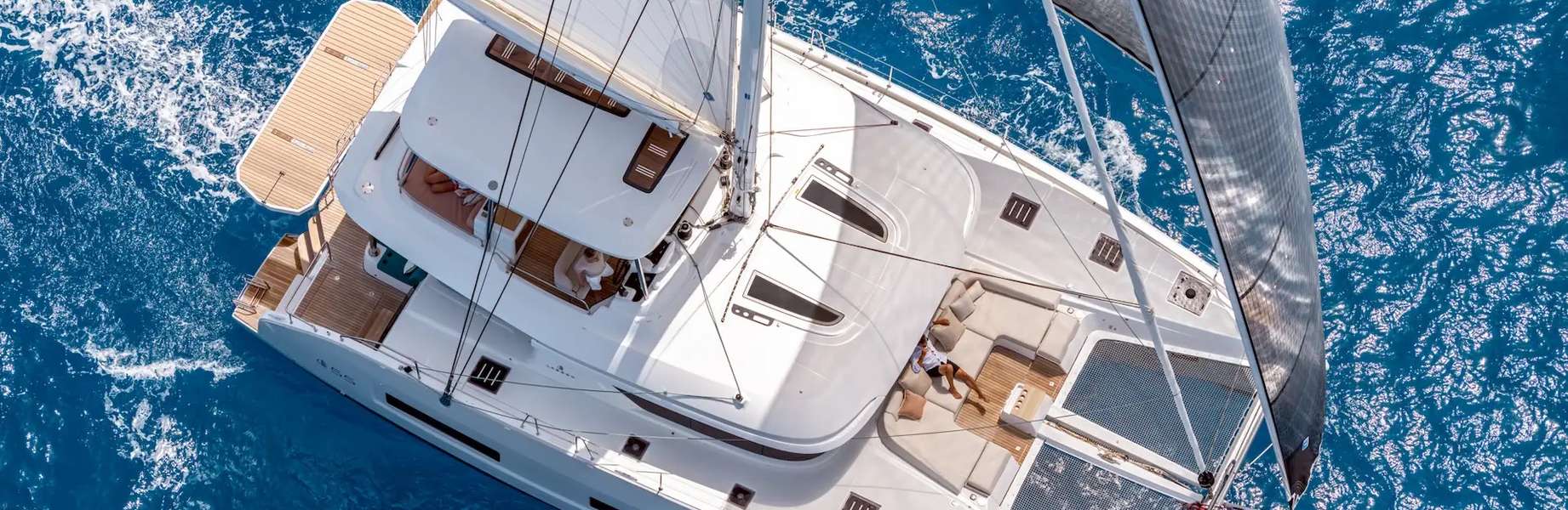 Catamarán Lagoon 55