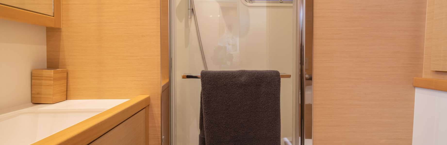 Catamaran Lagoon 560