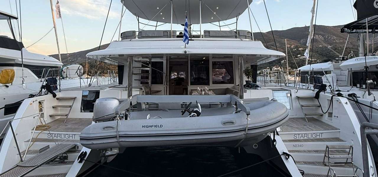 Catamarano Lagoon 560 S2