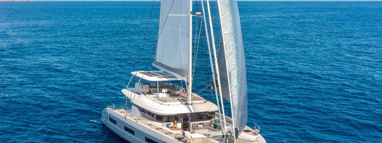 Catamaran Lagoon 60
