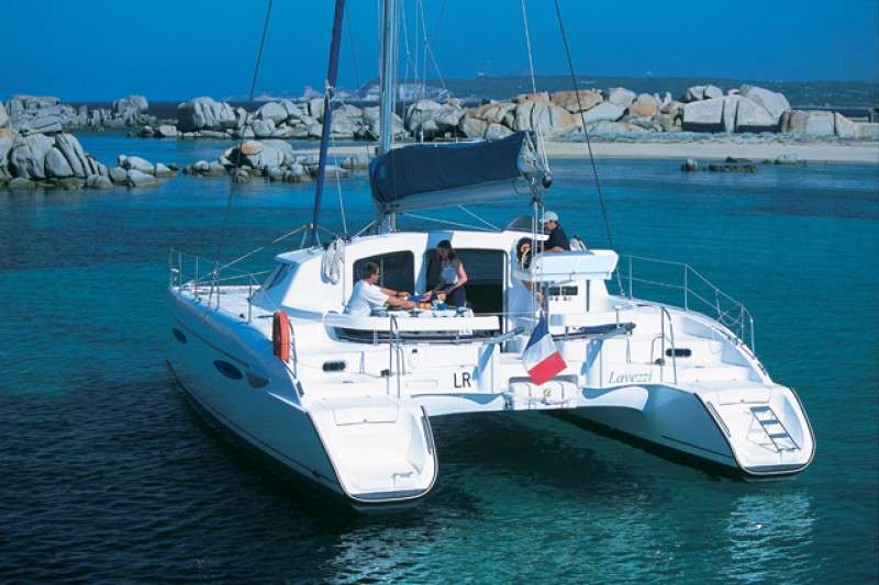 Catamarano Lavezzi 40