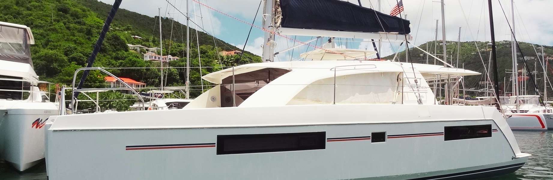 Catamarán Leopard 40