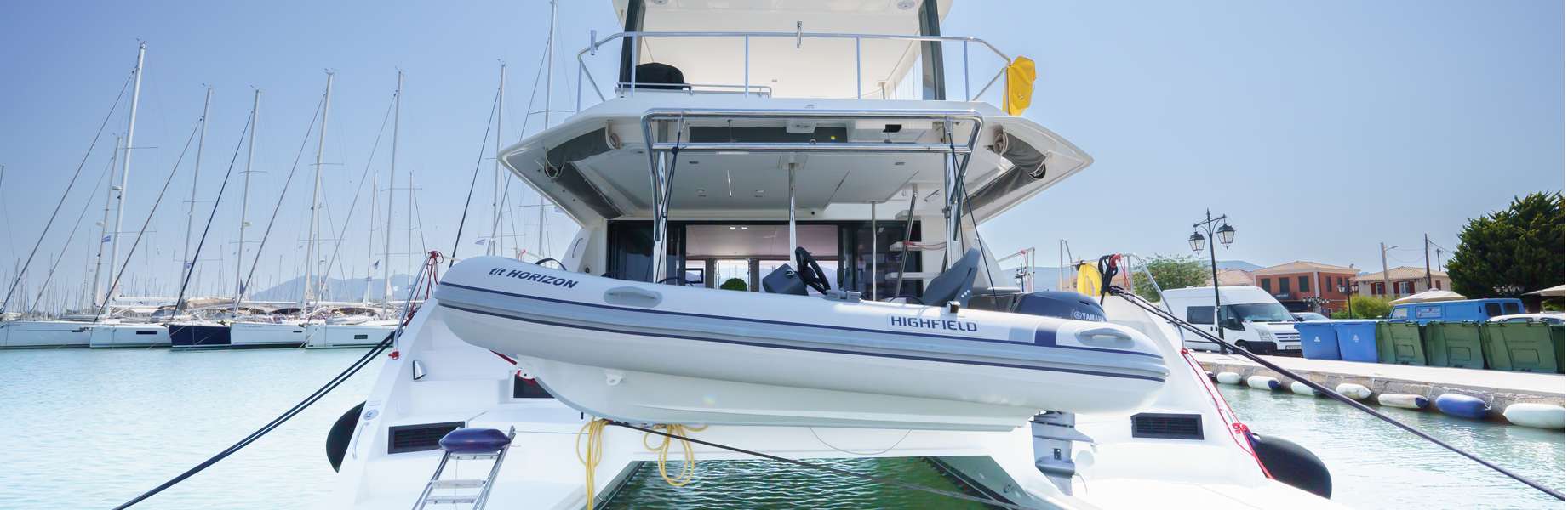 Catamarano a Motore Leopard 43 PC