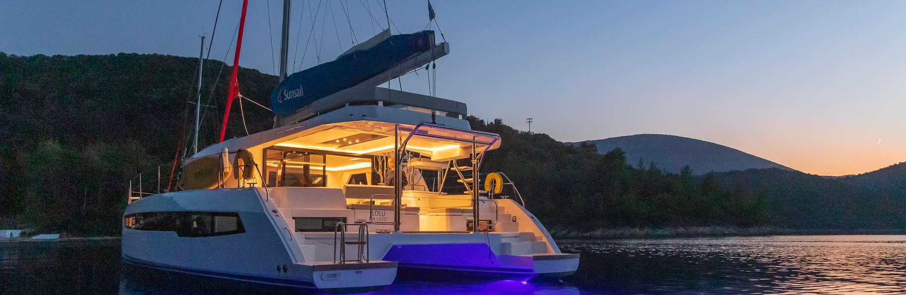 Catamarán Leopard 45
