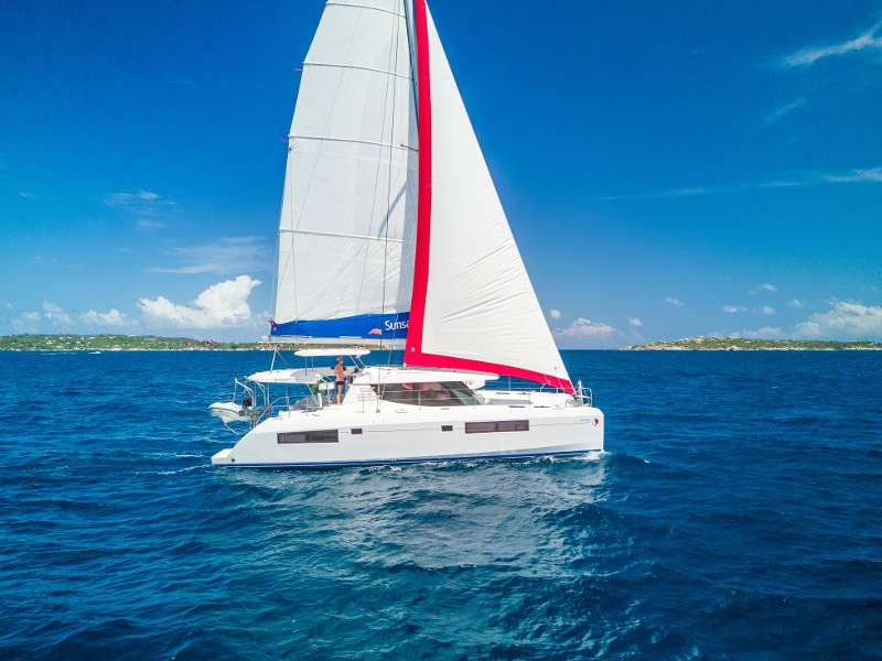 Catamaran Leopard 45