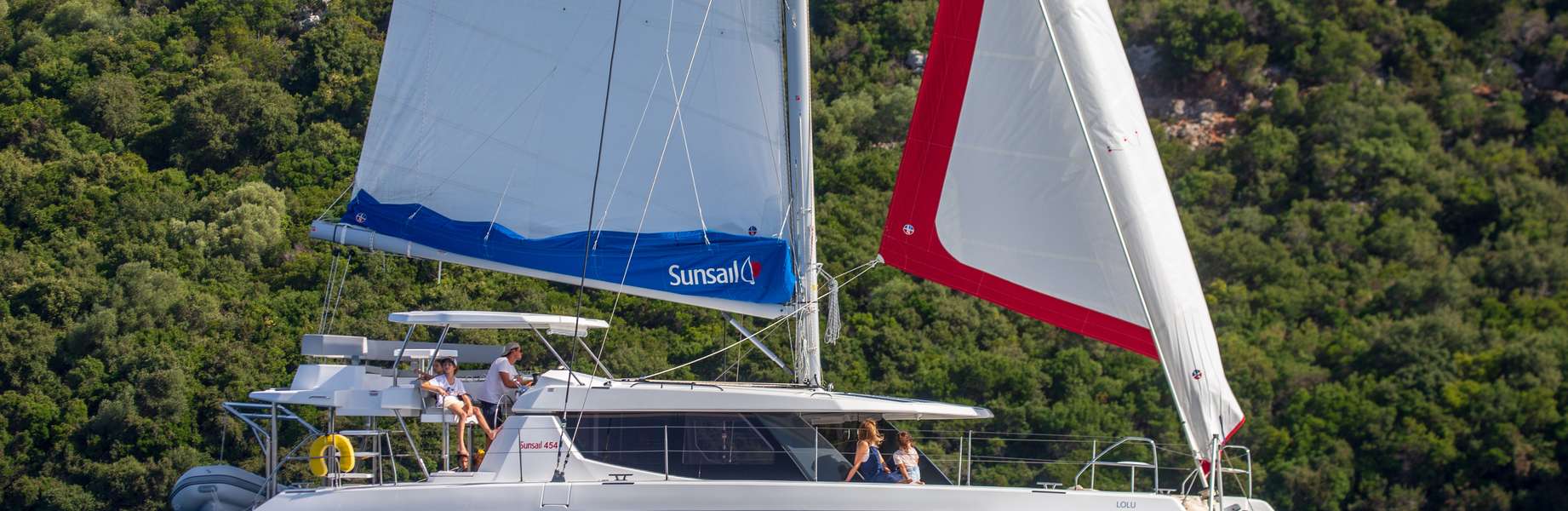 Catamarano Leopard 45