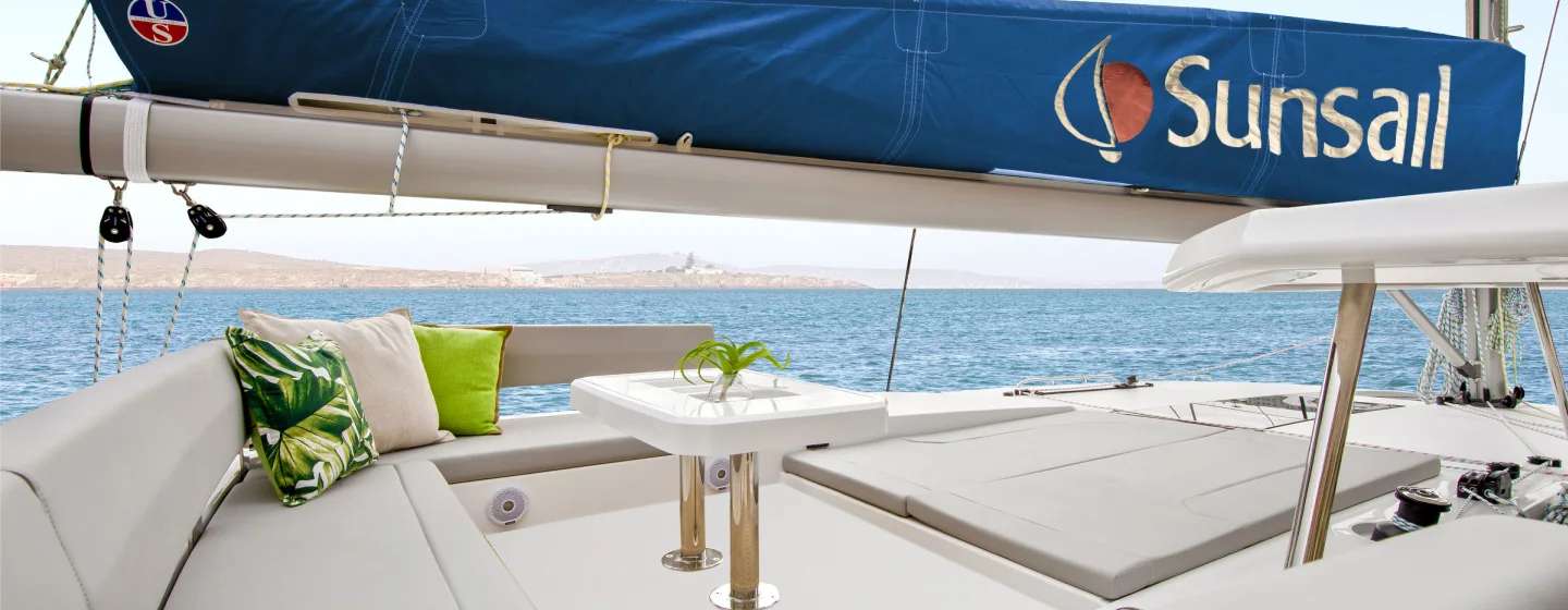 Catamaran Leopard 45