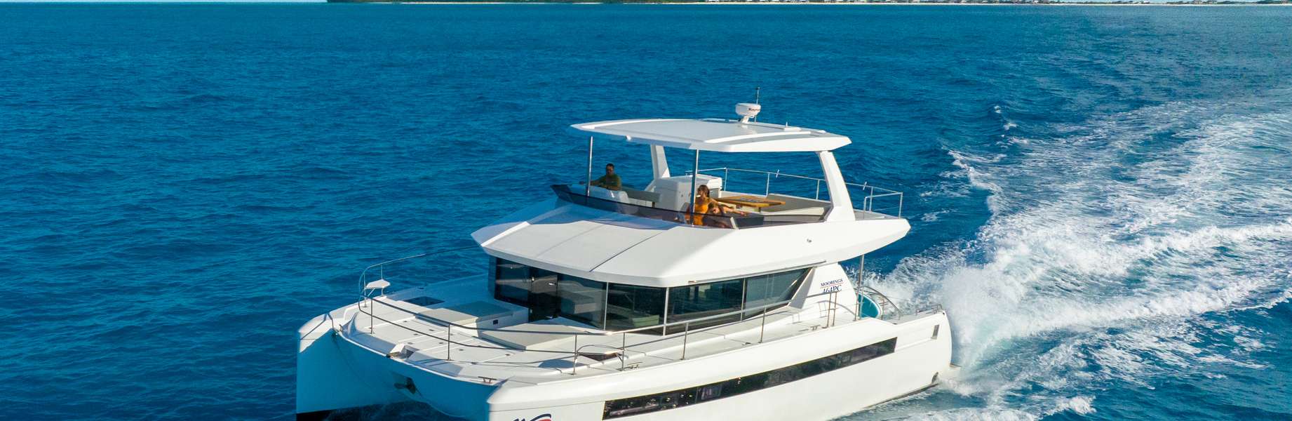 Catamaran à Moteur Leopard 46 PC