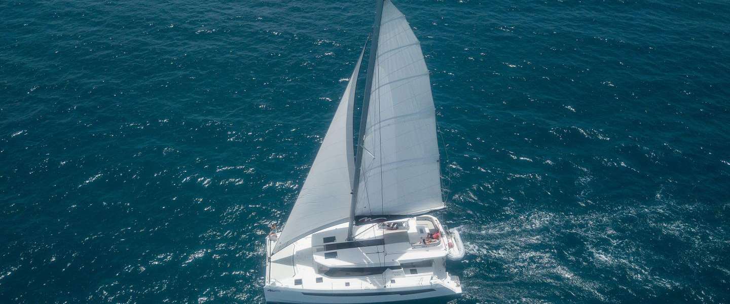 Catamarano Leopard 50