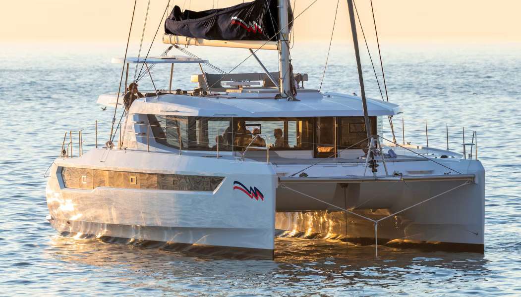 Catamaran Leopard 52