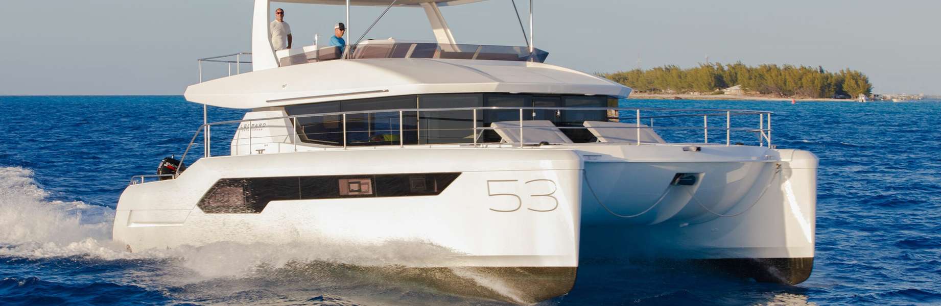 Power Catamaran Leopard 53 PC