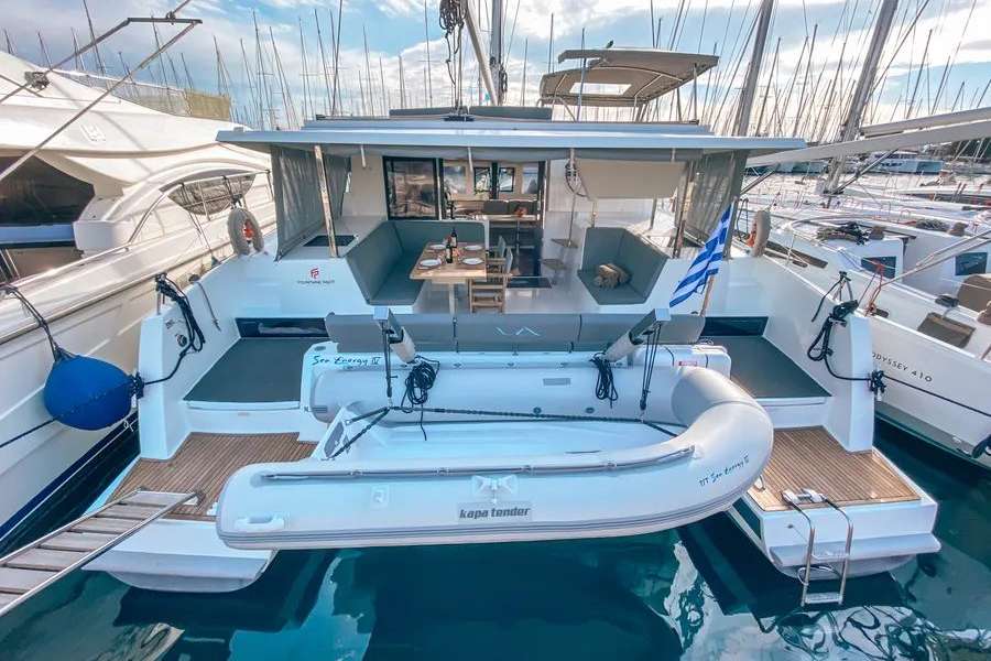 Katamaran Lucia 40