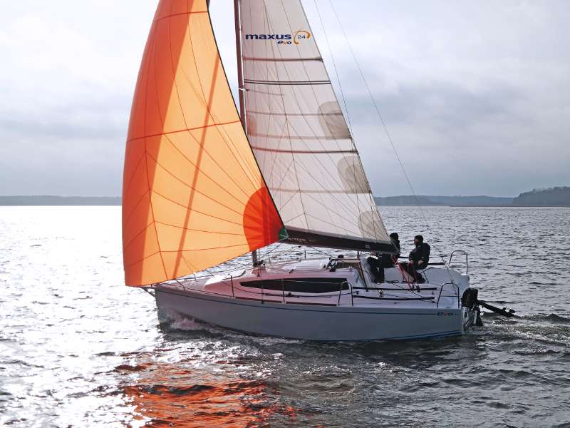 Sailboat Maxus 26