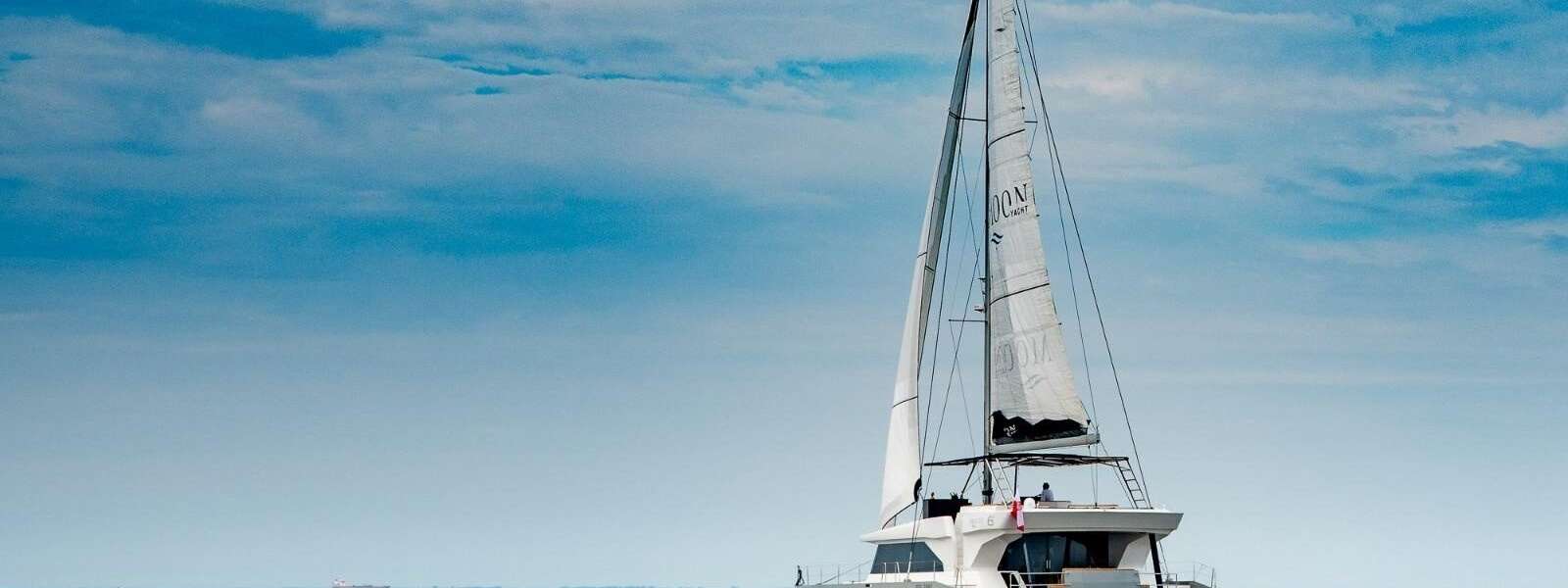 Catamarano Moon Yacht 60