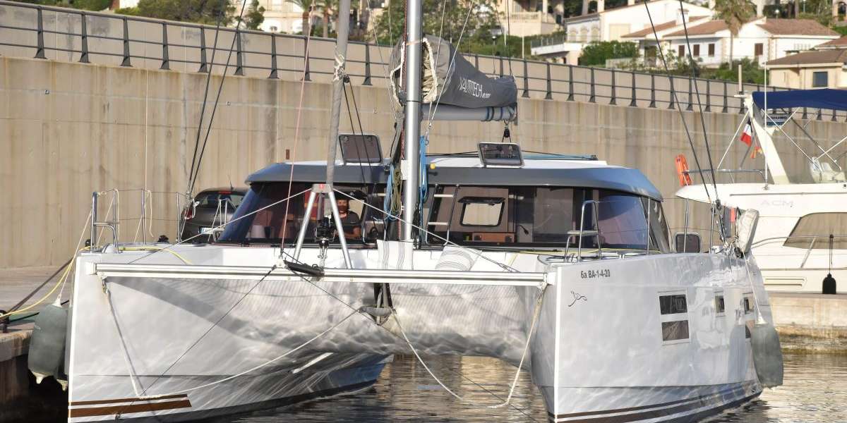 Catamarano Nautitech 40 Open